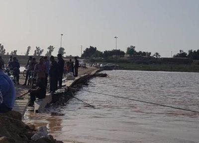 غرق شدن یک سرباز در حین بازسازی پل شناور ارتش در ملاثانی