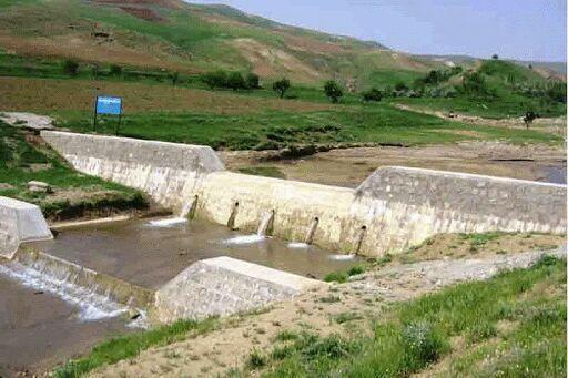 خبرنگاران استاندار: اقدامات آبخیزداری در لرستان چشمگیر خبرنگاران استاندار: اقدامات آبخیزداری در لرستان چشمگیر است